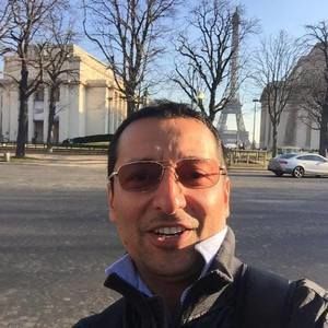 Meet your Posher, Sion